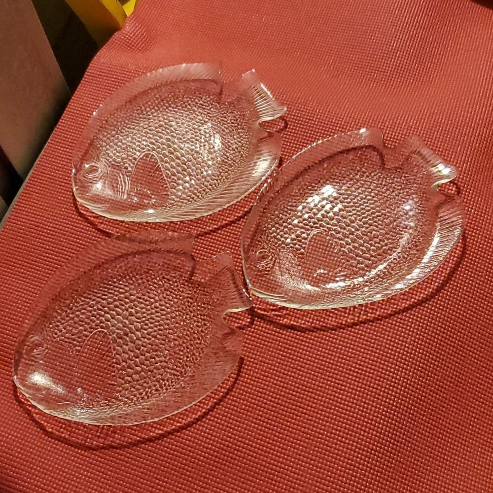 Arcoroc France Glass Fish Plates 10.5" x 8.5" Set of 3